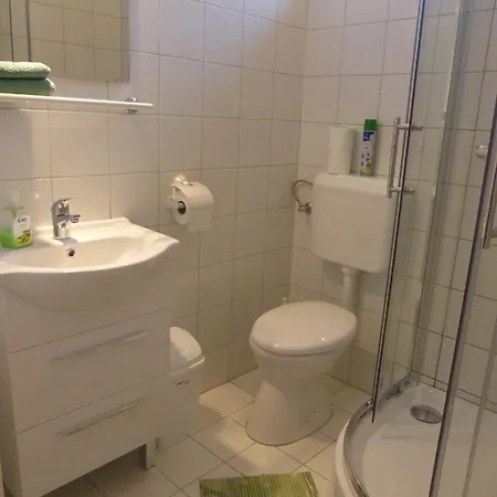 Apartment Napfeny Es Vendeghaz *